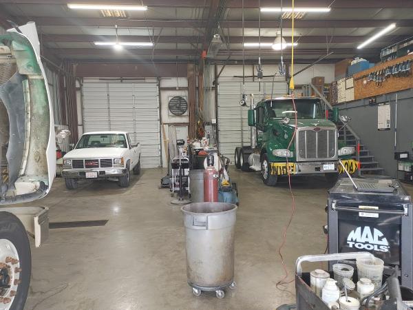 Commercial Truck Maintenance