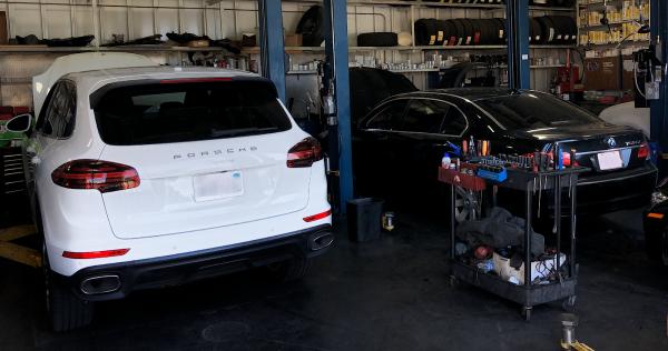 Bonita Point Auto Care 76