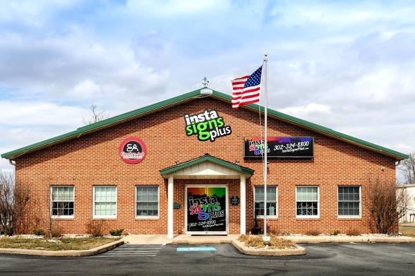 Insta Signs Plus