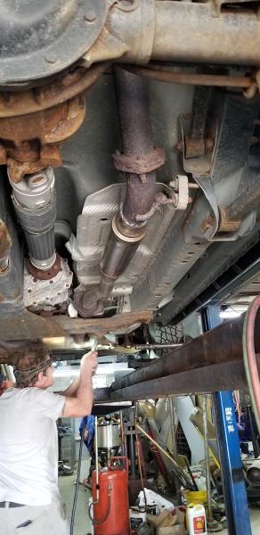 Dad's Muffler Shop