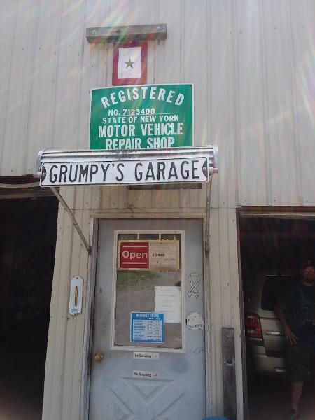 Grumpys Garage