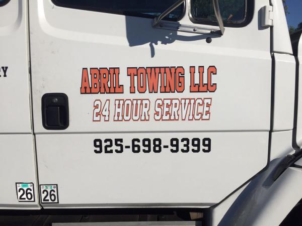 Abril Towing