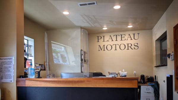 Plateau Motors