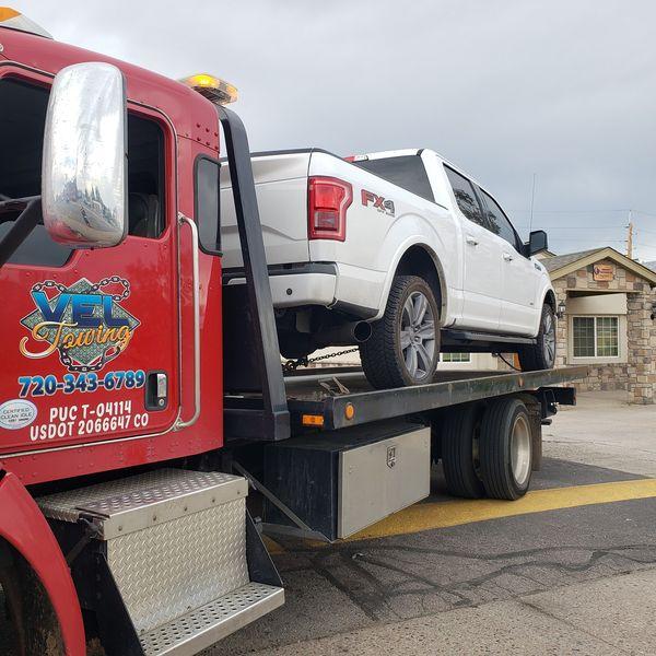 VEL Towing Service in Aurora CO