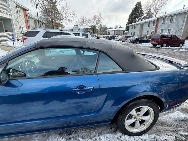 Jeff's Tops and Upholstery