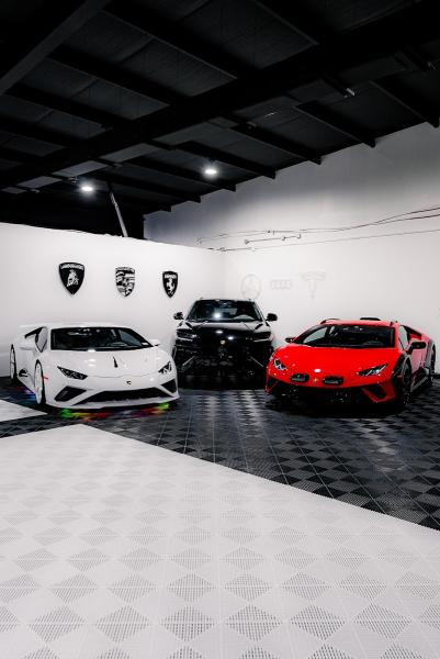 JLE Customs