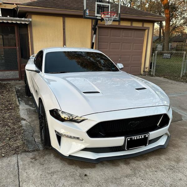 JLE Customs