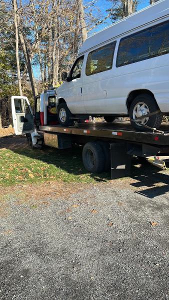 Jobim Tow Truck