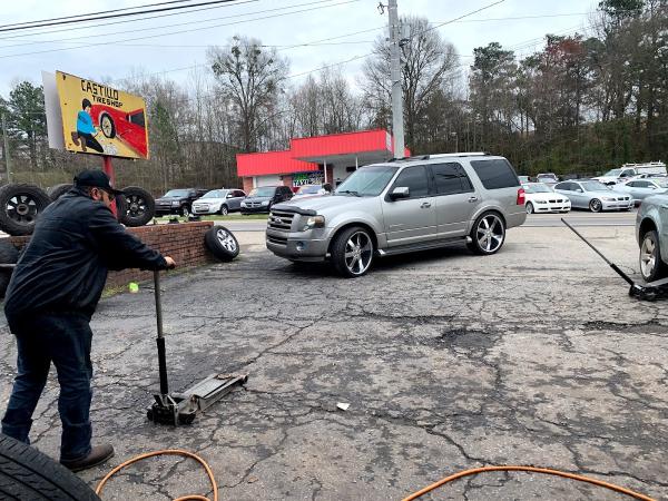 Castillo Tire Shop