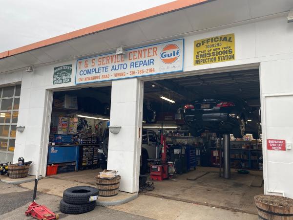 T & S Service Center