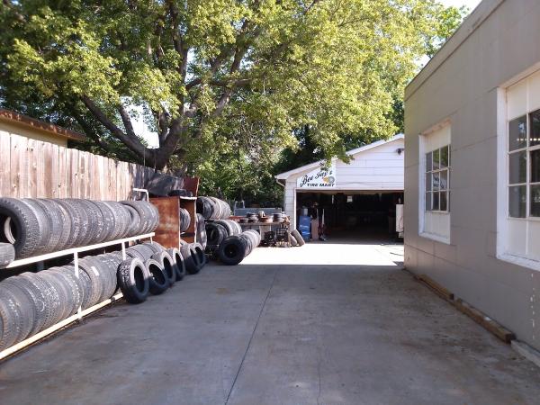 Maple Street Tire Mart