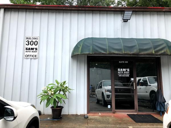 Sam's Auto Body Shop