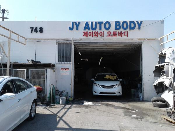 J Y Autobody