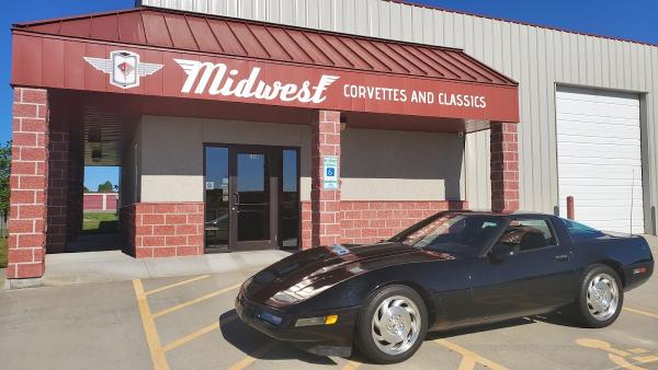 Midwest Corvettes and Classics