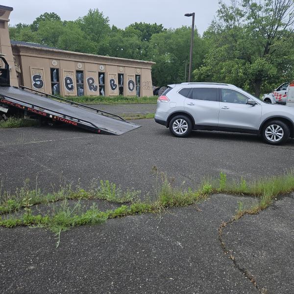 Executive Towing
