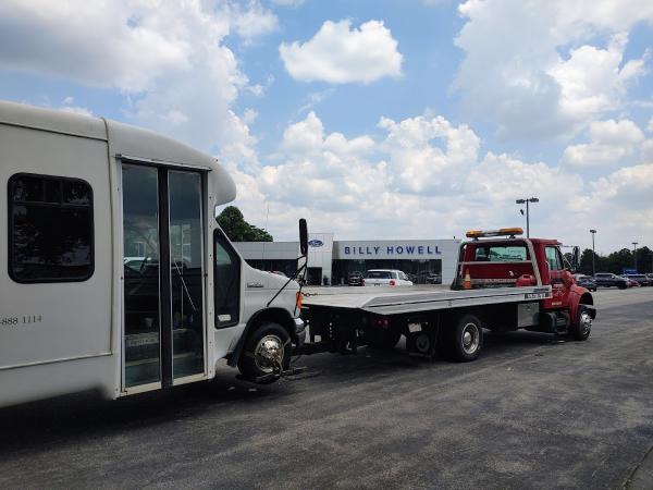 Ace Towing and Recovery