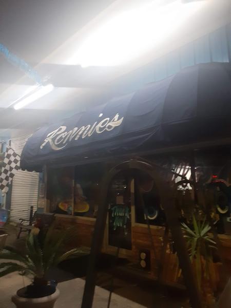 Ronnie's Automotive & Towing