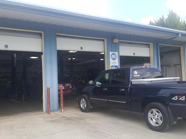Dave's Auto Service & Tires Center