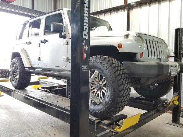 Oscar's Tire Shop