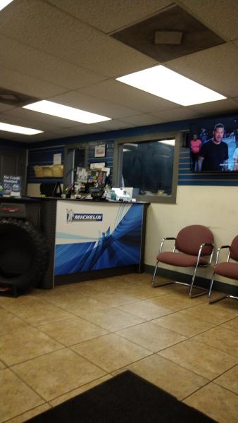 Mucas Tires & Services