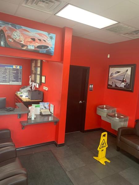 Mustang Elite Car Wash & Lube Center