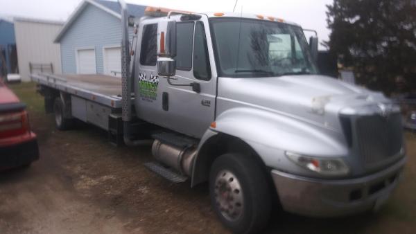 Hyink's Towing