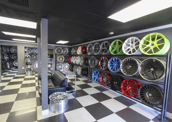 Wheels Boutique