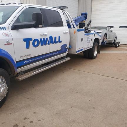 Towall 24/7 Reliable Towing & Recovery- Wichita