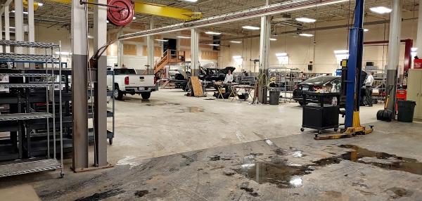 Auto Body Service Centers