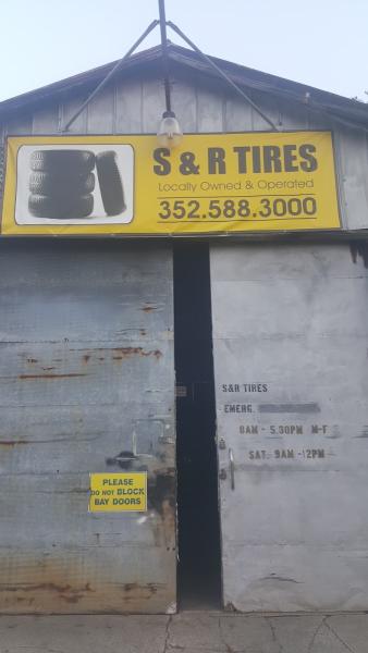 S & R Tires LLC