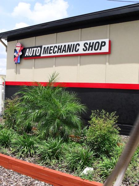 Auto Mechanic Shop