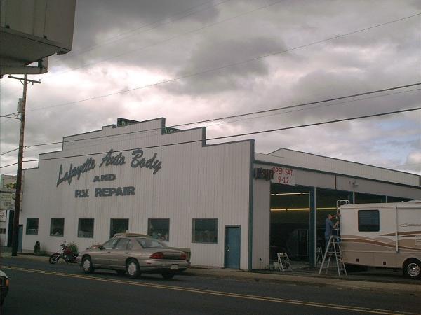 Lafayette Auto Body & RV Repair