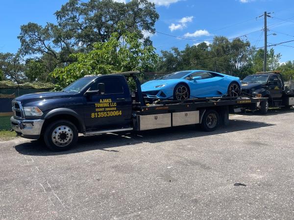 Ajaks Towing LLC