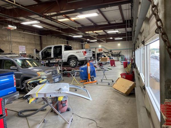 Casey's Auto Body (A Division