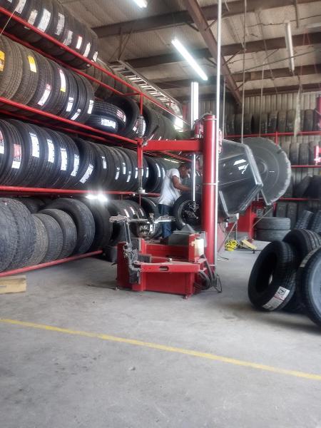 Lozano & Sons Tire Repair