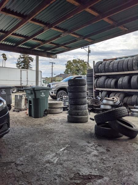 La Raza Tire Sales