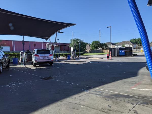 Cadillac Express Car Wash 249