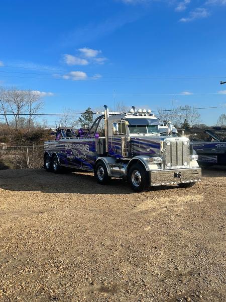 Robinson's Towing