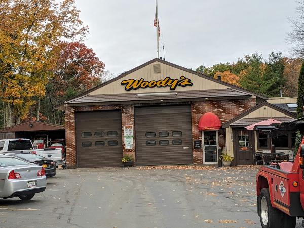 Woody's Auto Repair