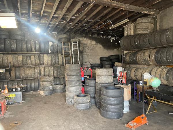 Cherry Tire Shop