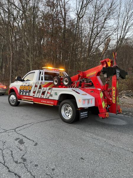 Redl's Towing