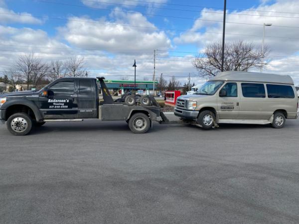 Anderson's Towing