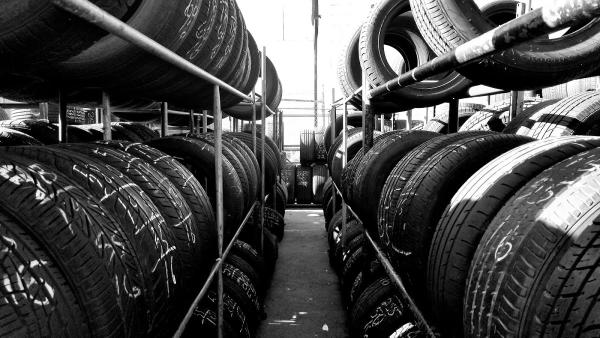 D C Tires