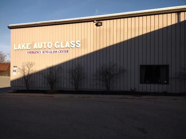 Lake Auto Glass