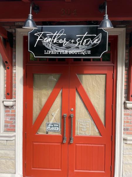 Hexagon Signs & Wraps
