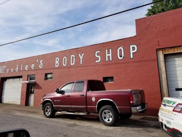 Woodlee's Garage & Body Shop