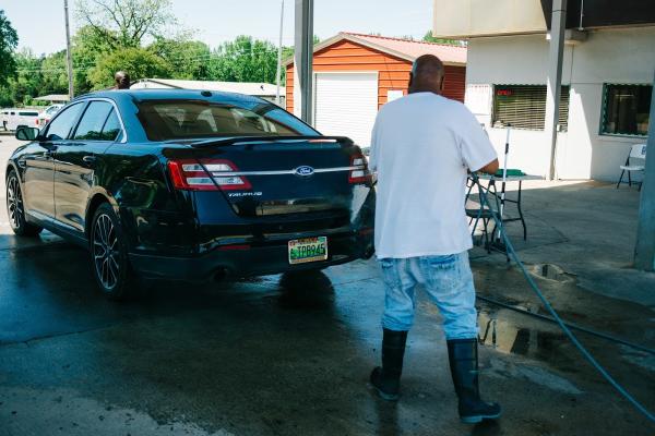 Showtime Hand Car Wash-Decatur AL