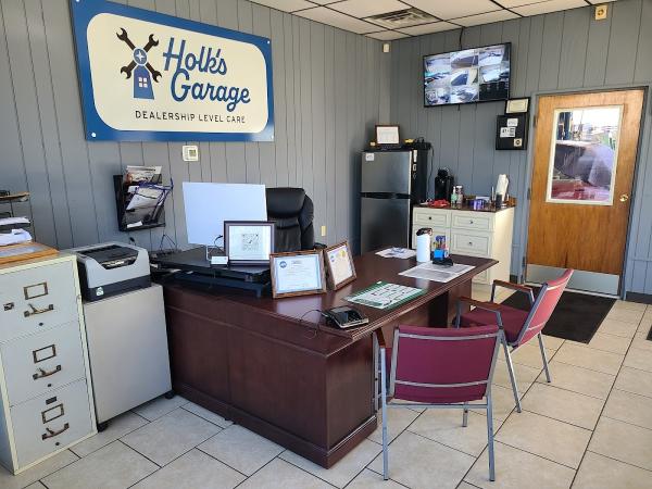 Holk's Garage