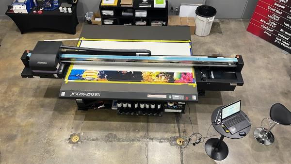 Creativity 305 Printing and Signs Shop
