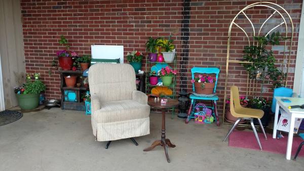 McKenzies Garage